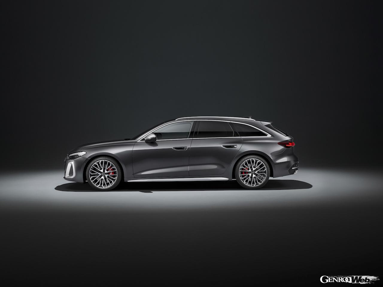 新型「アウディ S5 アバント」のエクステリア。