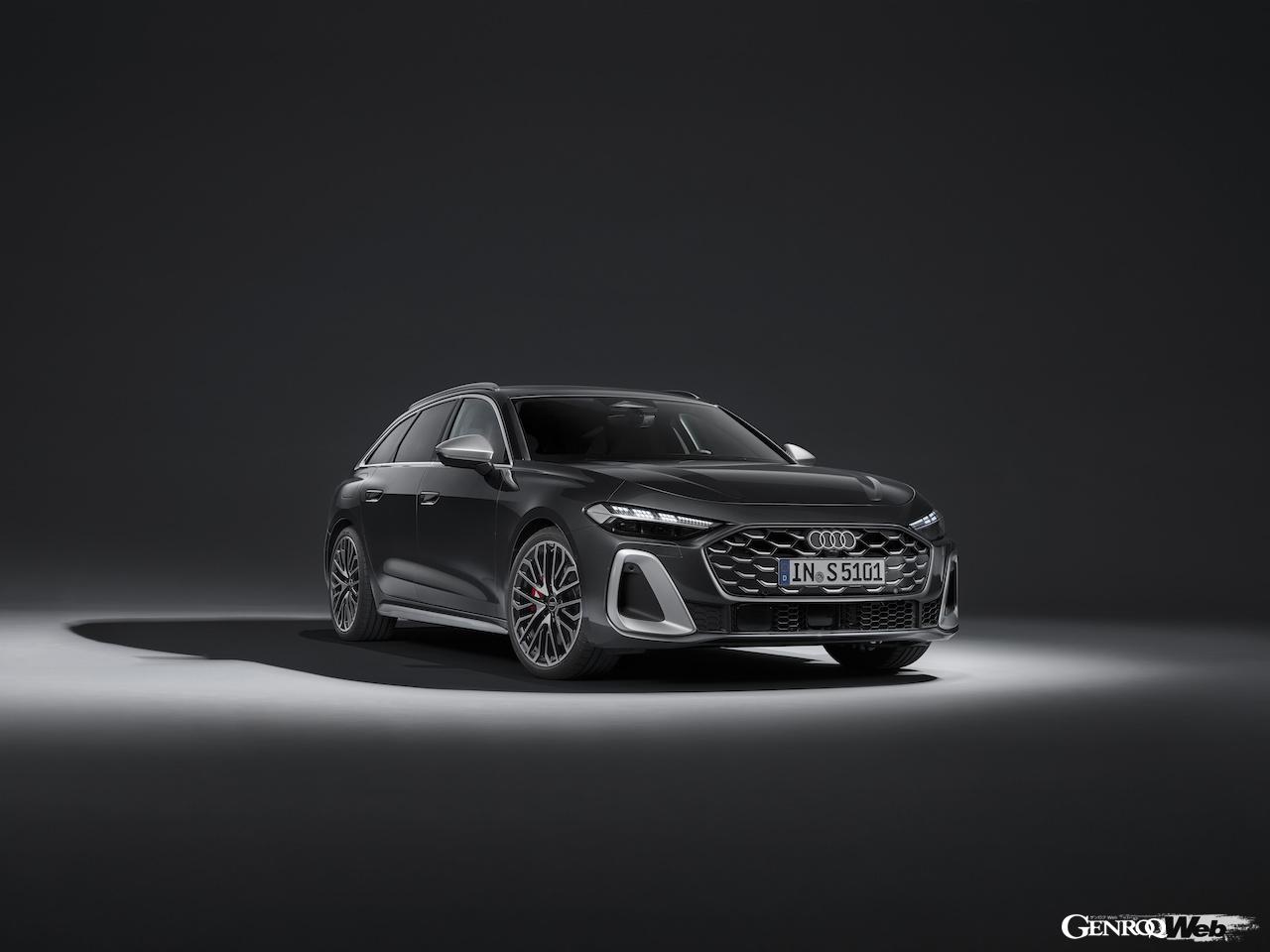 新型「アウディ S5 アバント」のエクステリア。