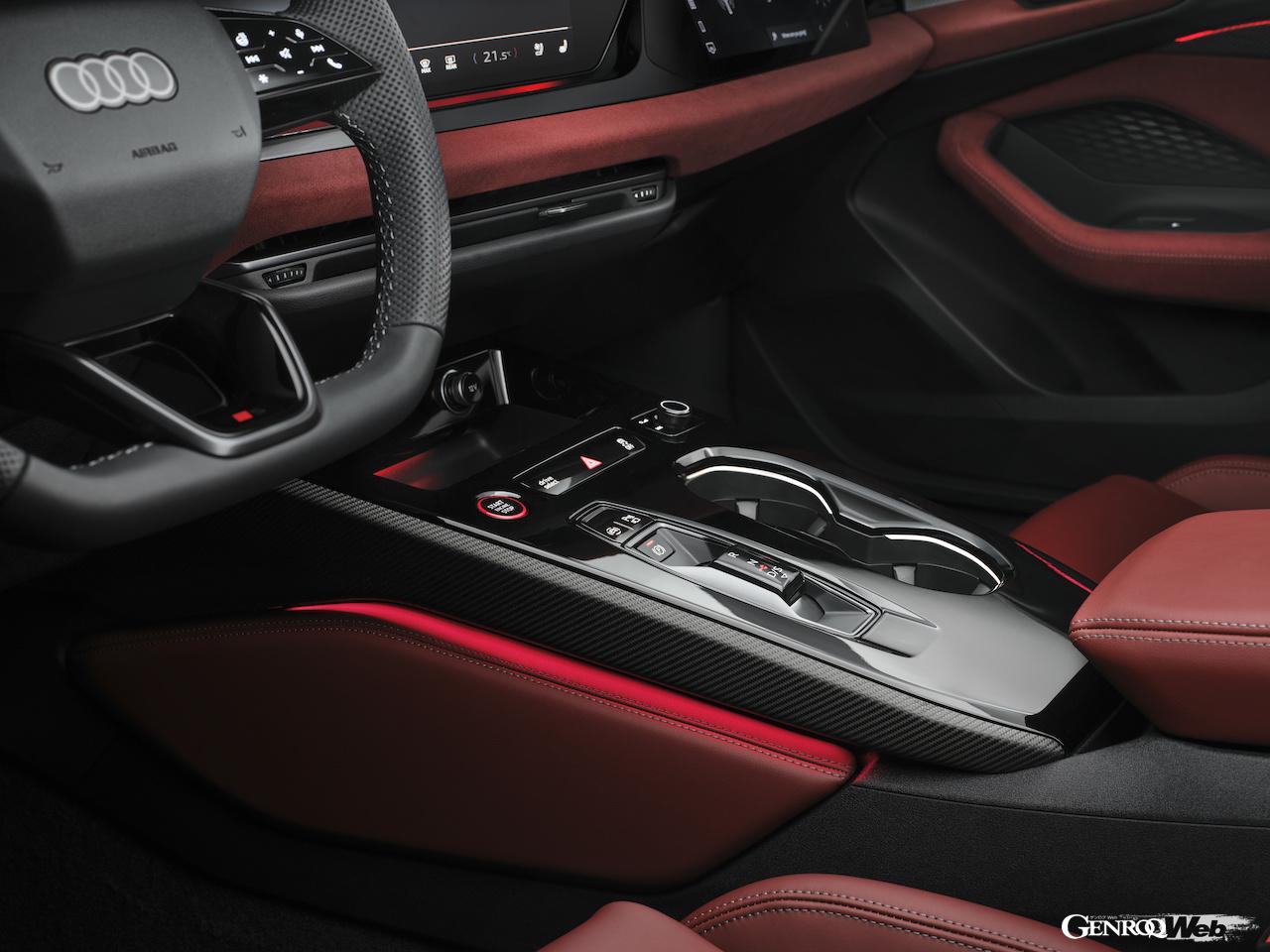 新型「アウディ S5 アバント」のインテリア。