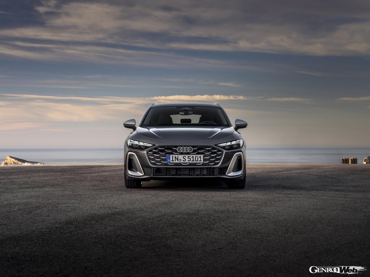 新型「アウディ S5 アバント」のエクステリア。
