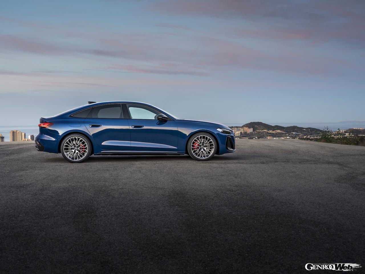 新型「アウディ S5 セダン」のエクステリア。