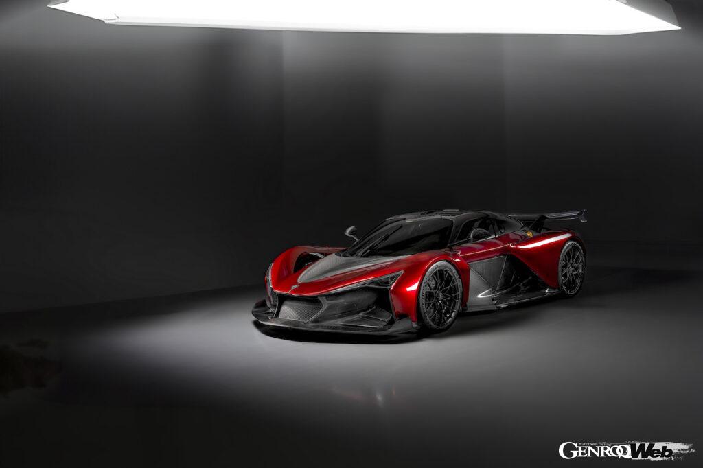 美しいデザインと、ダウンフォース重視のエアロダイナミクスをいかに高いレベルでバランスさせるかが、開発における大きなテーマとなった。そんな中で、彼らが理想としたのがF1マシンだったという。写真はダウンフォース重視のオーロラ アジル。