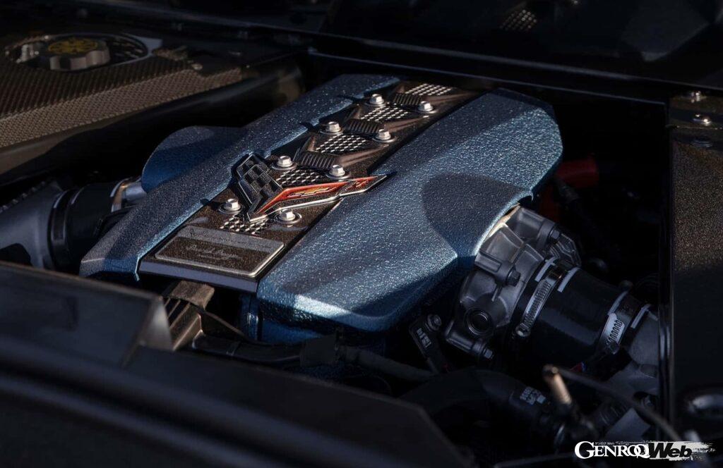 コルベット Z06に搭載される完全新設計の5.5リッターV型8気筒「LT6」自然吸気ユニットをベースに、ツインターボを装着。強大なパワーを実現した。