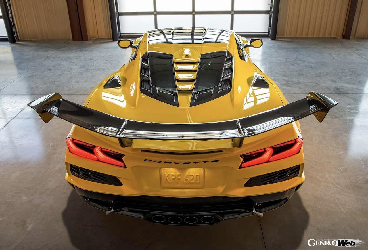 新型「シボレー コルベット ZR1」のカーボンファイバー製空力パーツ。