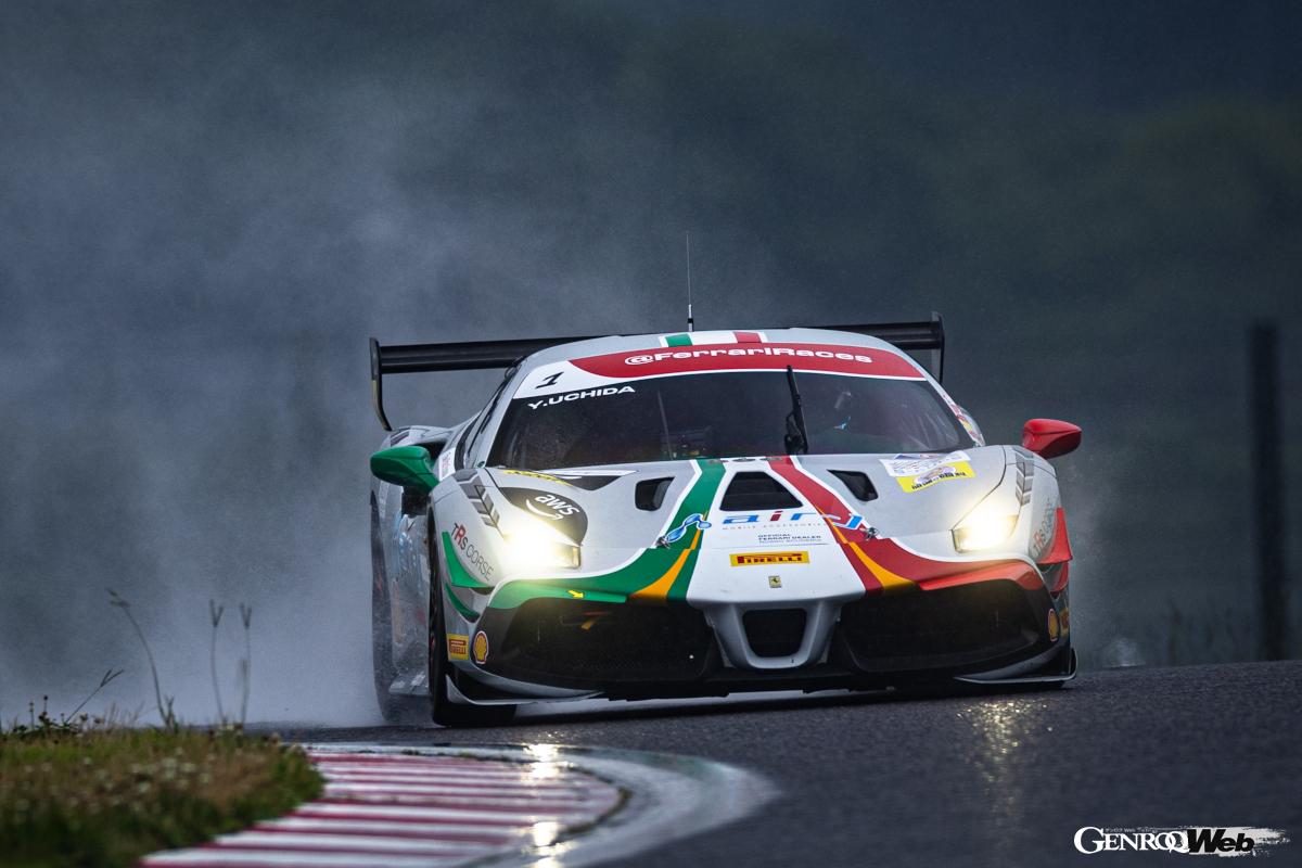 ウッディ　 フェラーリ　チャレンジ　リアAW リア2本 ウッディ フェラーリ チャレンジ リアAW リア2本 ウッディ様専用