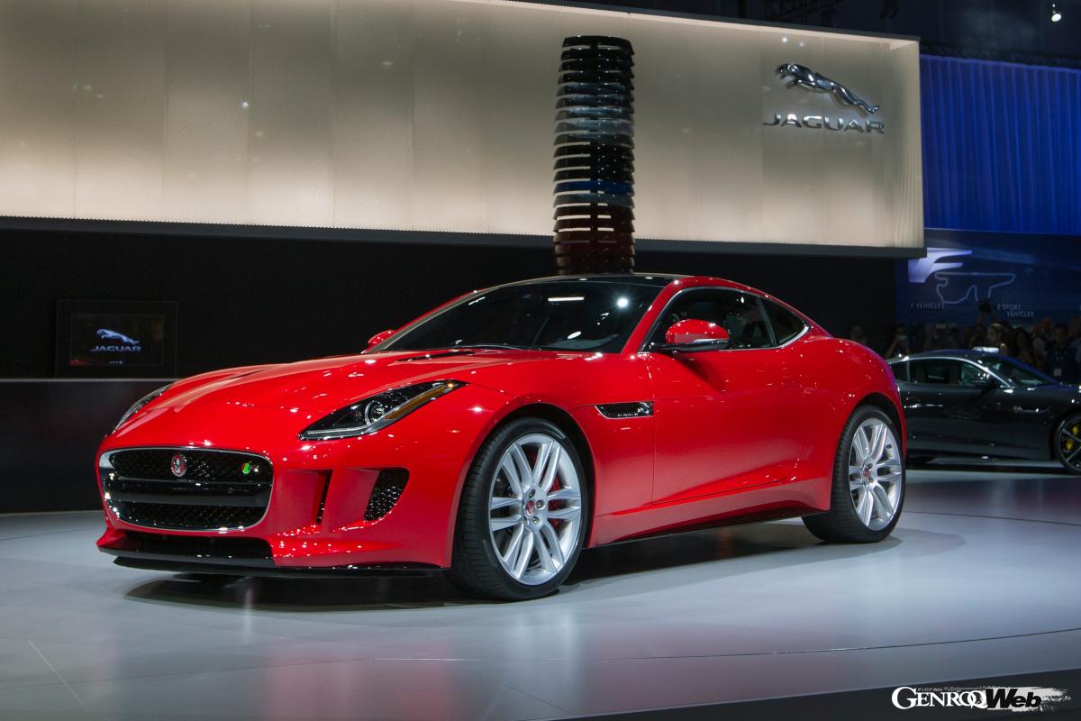 10年落ちとはいえBMW1シリーズの新車価格と同じくらいで5.0リッターV8のジャガーが買えるのだ。