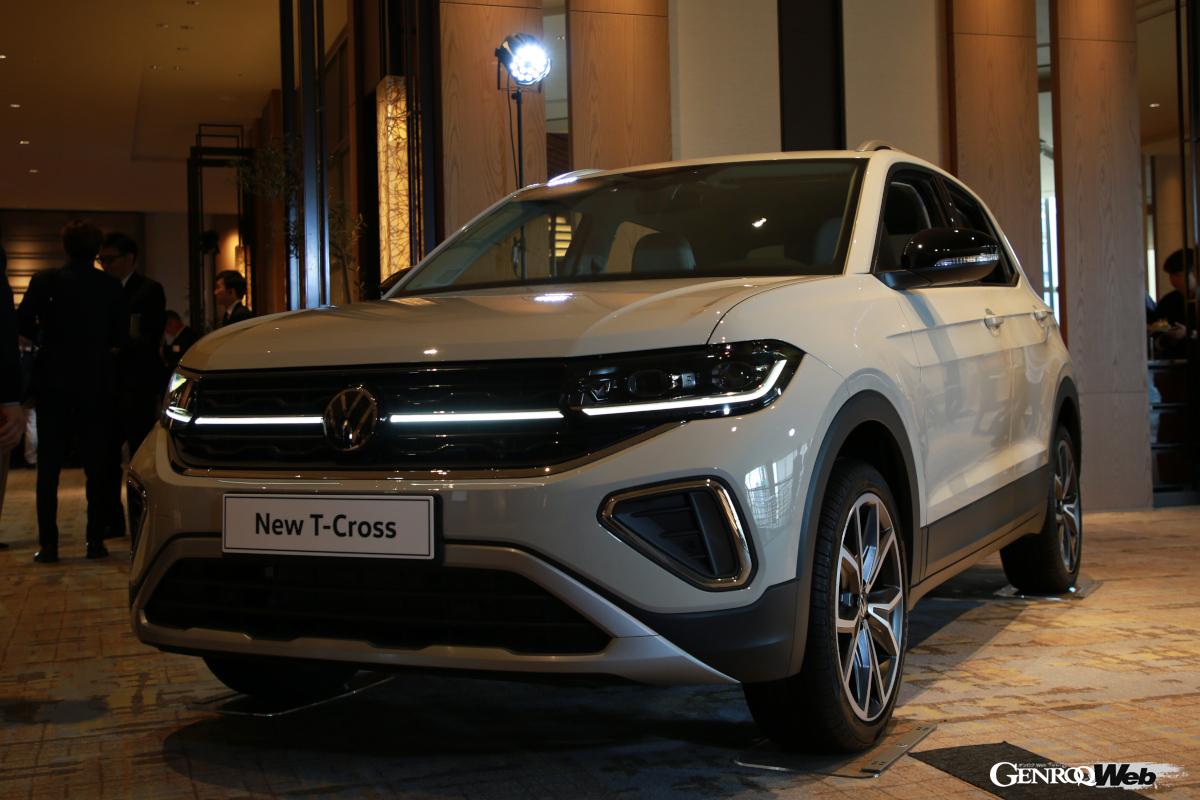 ベストセラーSUV「フォルクスワーゲン T-Cross」が内外装をブラッシュアップし、日本での販売をスタートした。