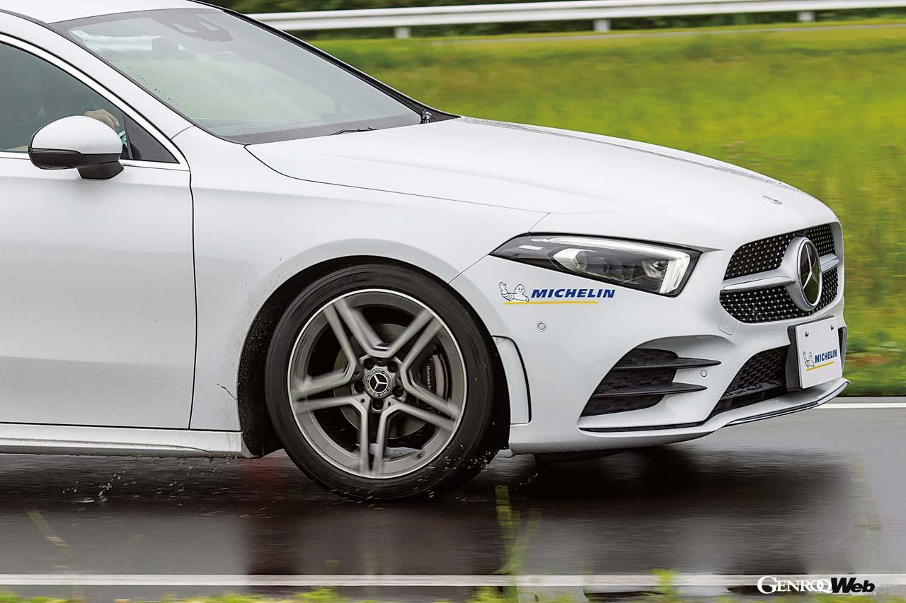 ミシュランが掲げるサステナブルとは皆さんの持っているイメージとだいぶ異なっている。環境性能はもはや当たり前、高いグリップやハンドリングを実現したうえですべての能力を上げる。それがミシュランの考えるサステナブルなのである。目からウロコの試乗会であった。