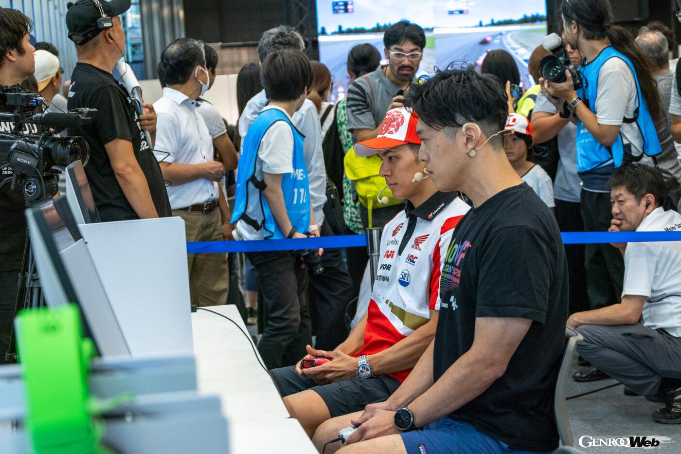 「MotoGP FAN Meets @秋葉原」に登場した中上貴晶選手