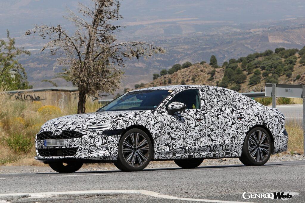 アウディの新ネーミング戦略により、現行の「A6」は「A7」となる。