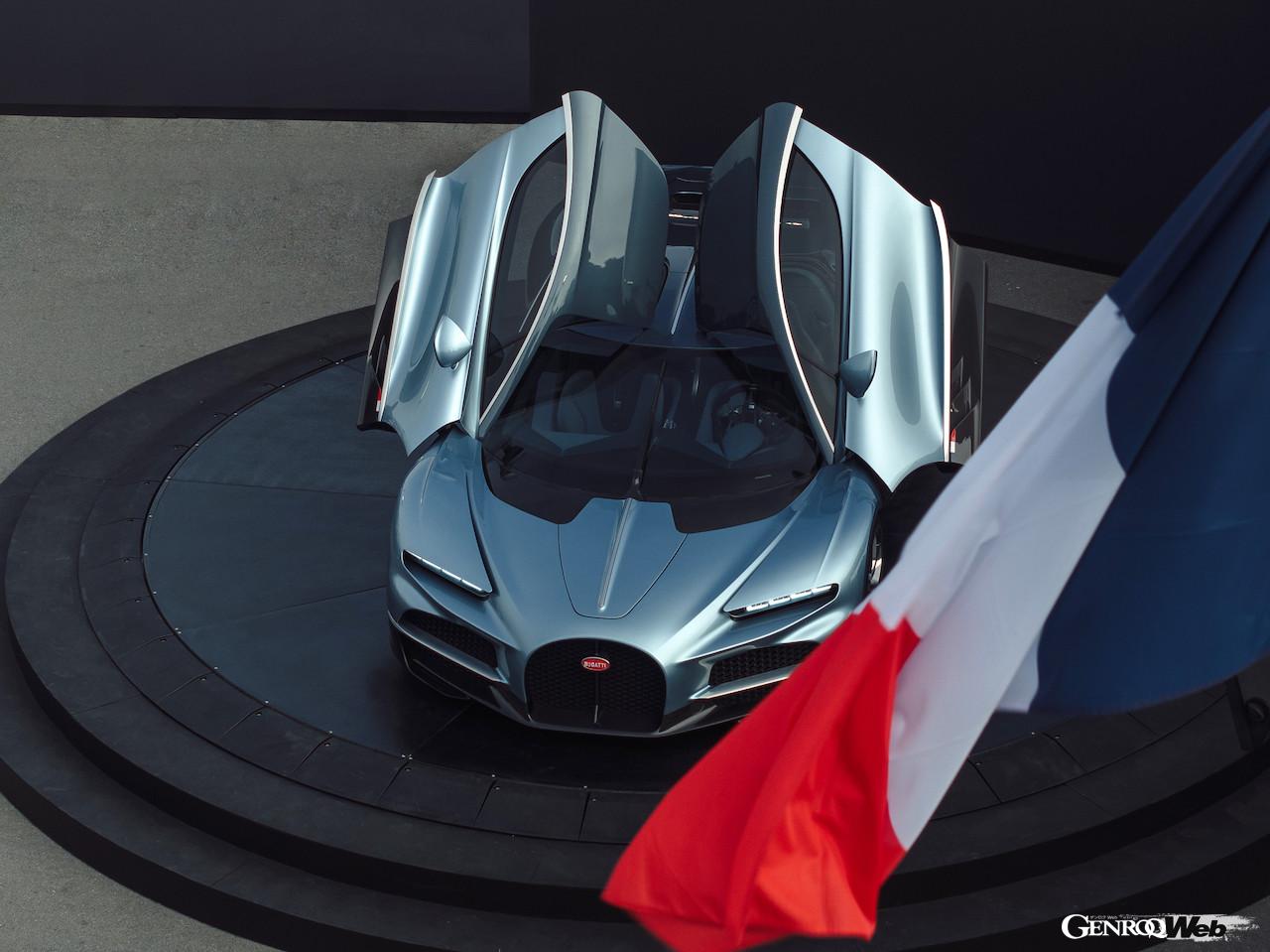 シロンの後継モデルとしてデビューを飾った「ブガッティ トゥールビヨン」が、モントレー・カーウィークにおいて北米初披露された。