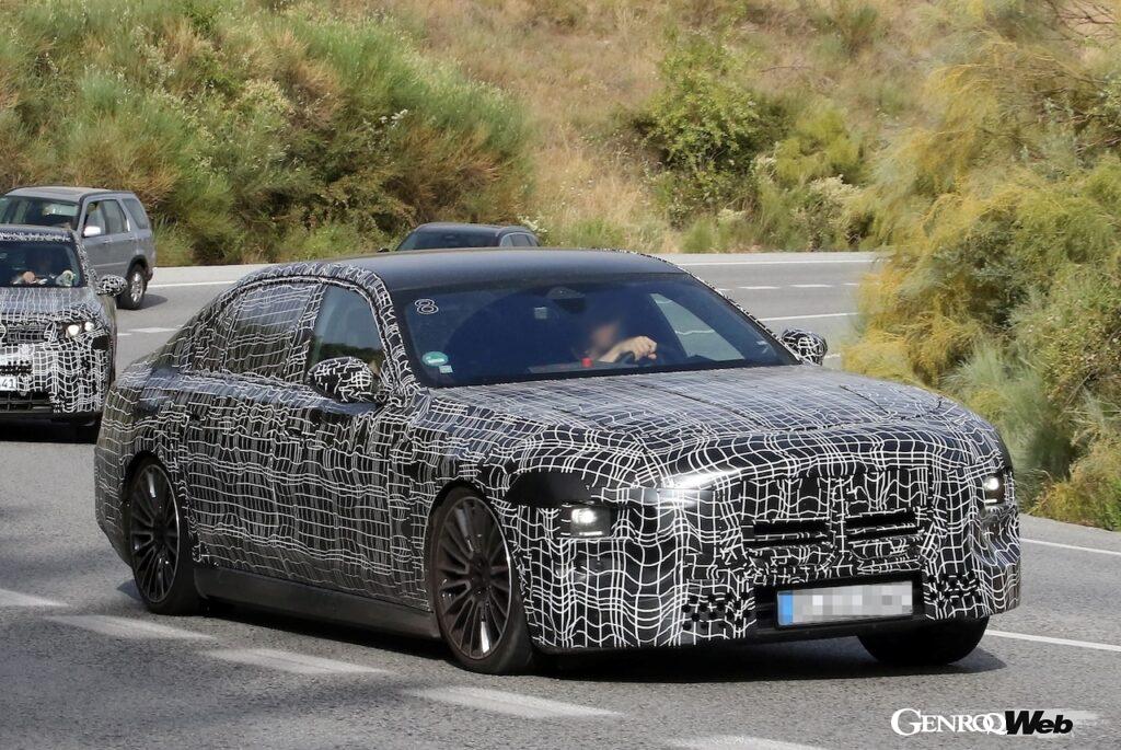 賛否両論あるフロントエンドのデザインにどのような変更が加えられるかが注目の１つ。