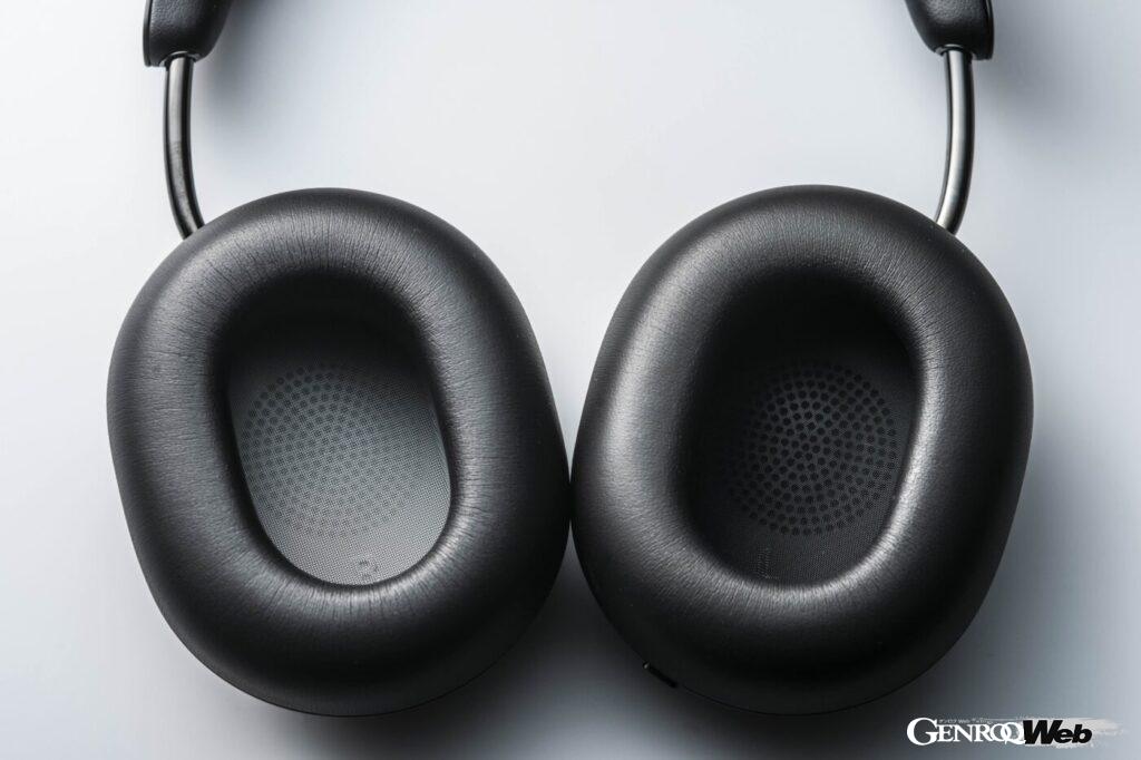 バランスの取れたサウンドプロファイルで歪みのないサウン ドを再生するように設置されたダイナミックドライバーが、 各周波数を完璧に再生してくれる。