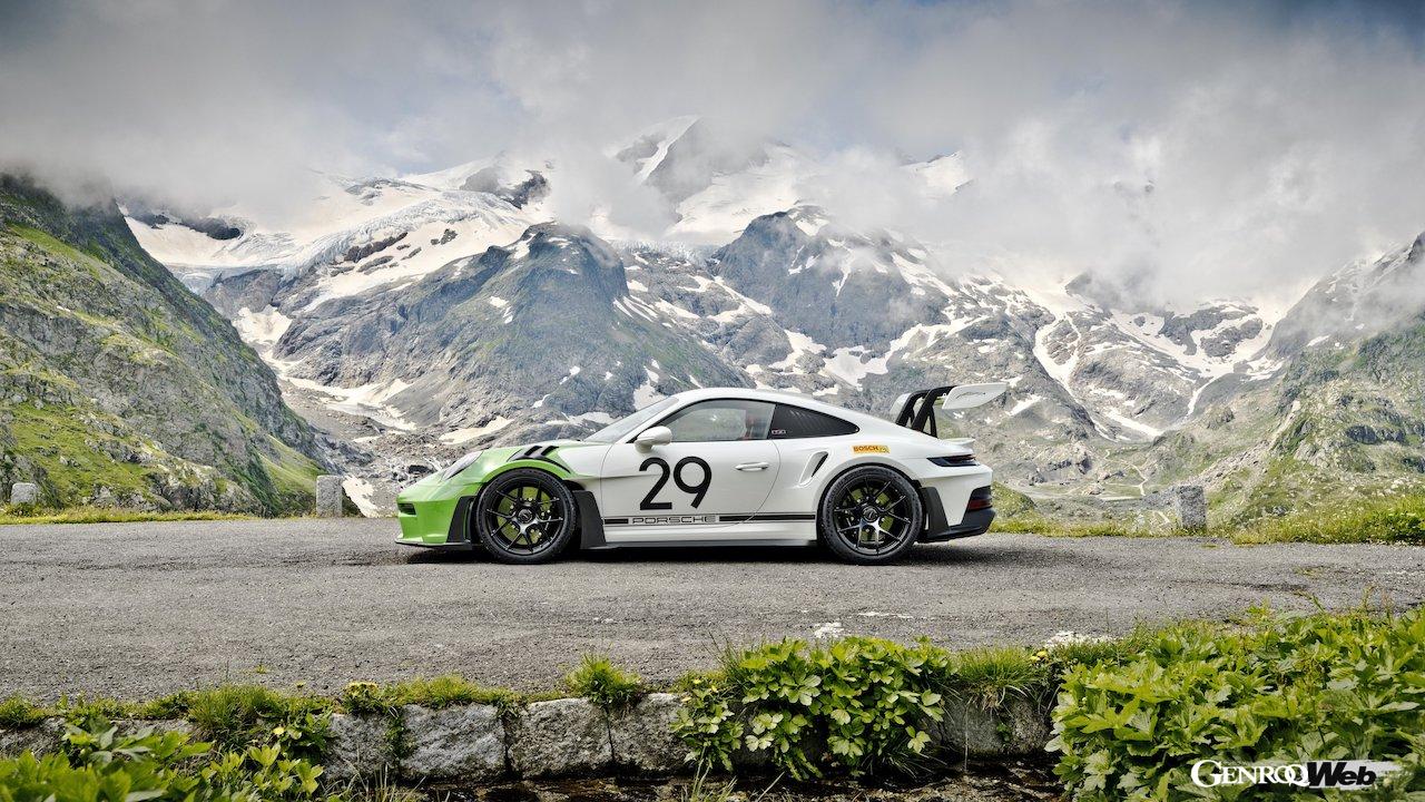 ポルシェ・エクスルーシブ・マニュファクチャーの「ソンダーバーシュ」プログラムによって製作された「911 GT3 RS “ジョー・シフェール”」。
