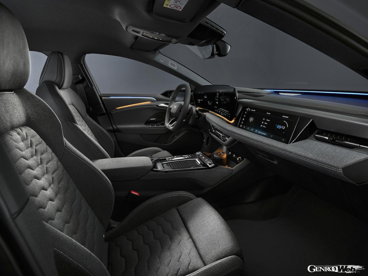 新型「アウディ A6 スポーツバック e-tron」のインテリア。