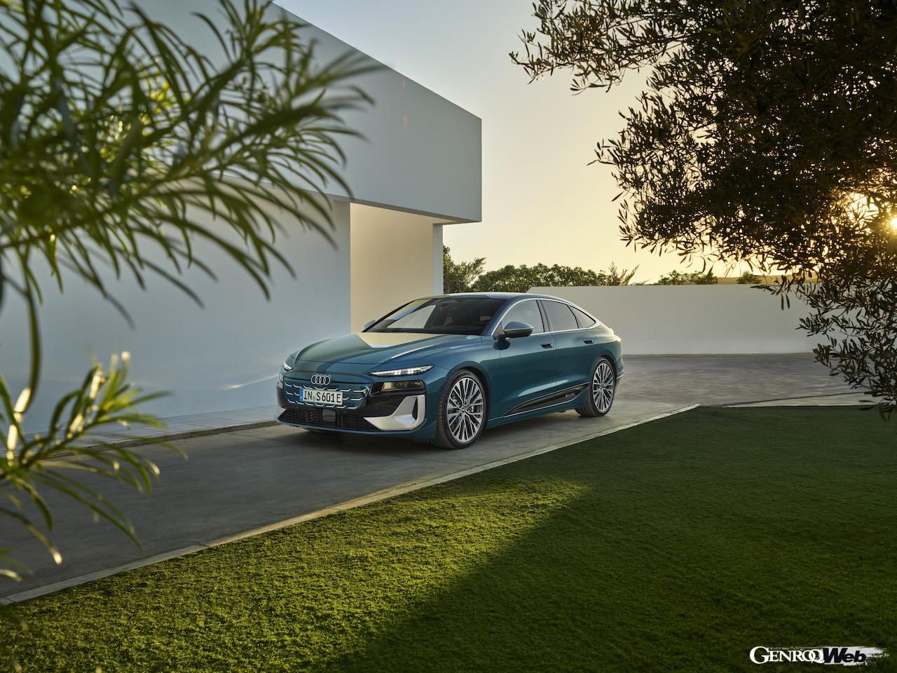 新型「アウディ S6 スポーツバック e-tron」のエクステリア。