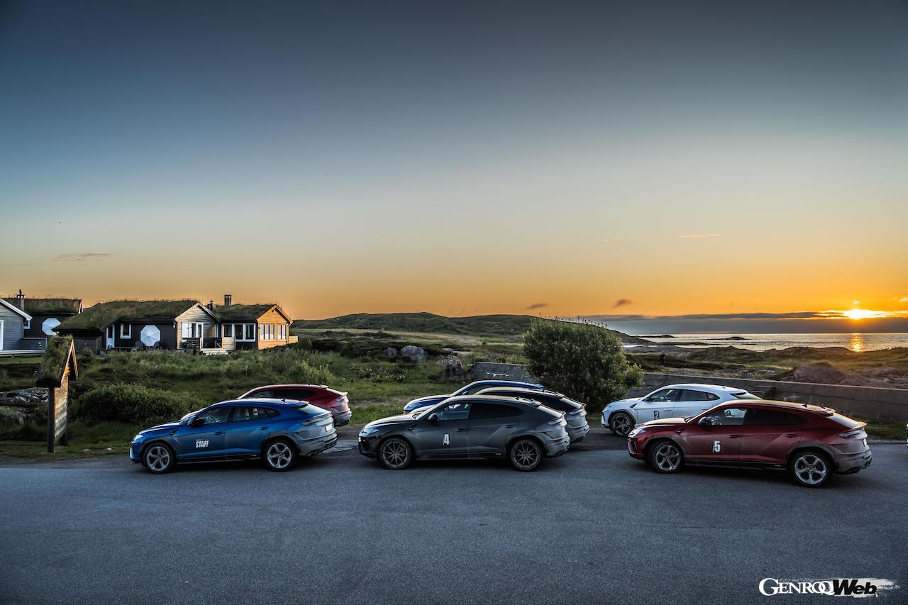 夏のノルウェーを舞台に、参加者は「ランボルギーニ ウルス S」をドライブ。各地で美しい景観や極上の食事をたっぷり堪能した。