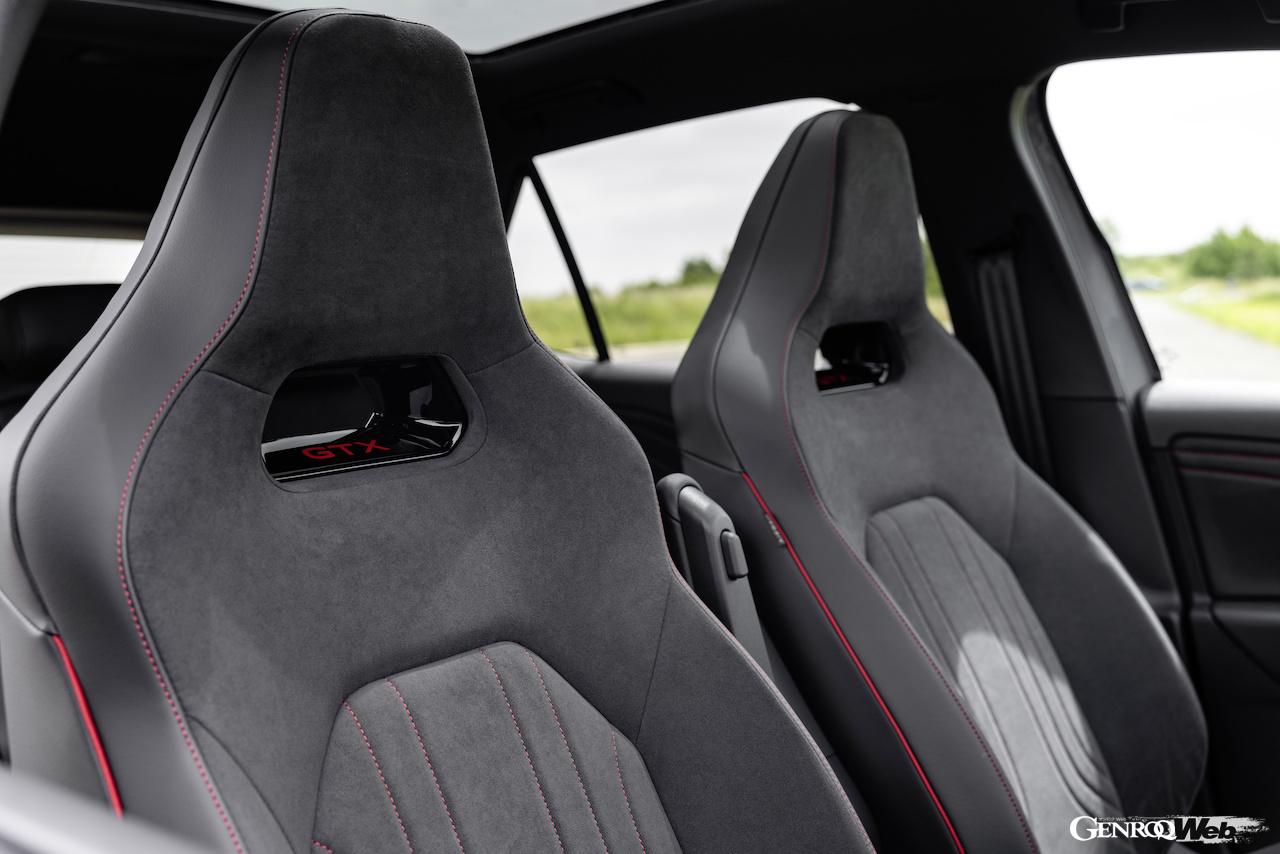 ハイパフォーマンス仕様「フォルクスワーゲン ID.3 GTX パフォーマンス」のインテリア。