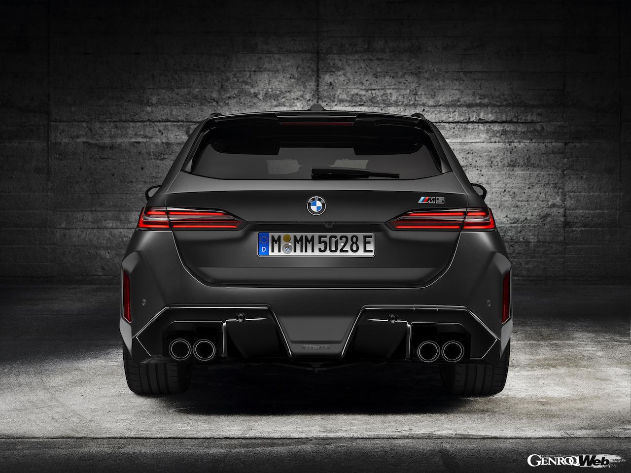 新型「BMW M5 ツーリング」のエクステリア。