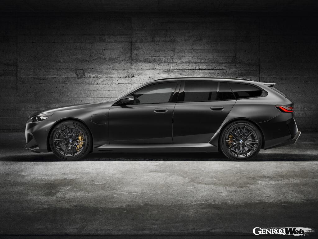 新型「BMW M5 ツーリング」のエクステリア。
