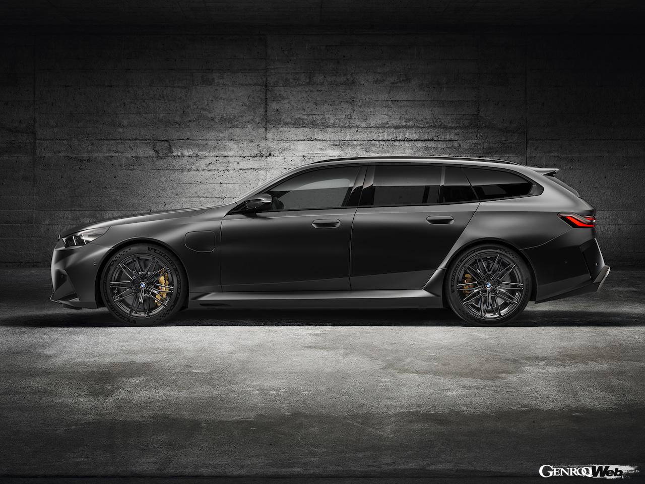 新型「BMW M5 ツーリング」のエクステリア。