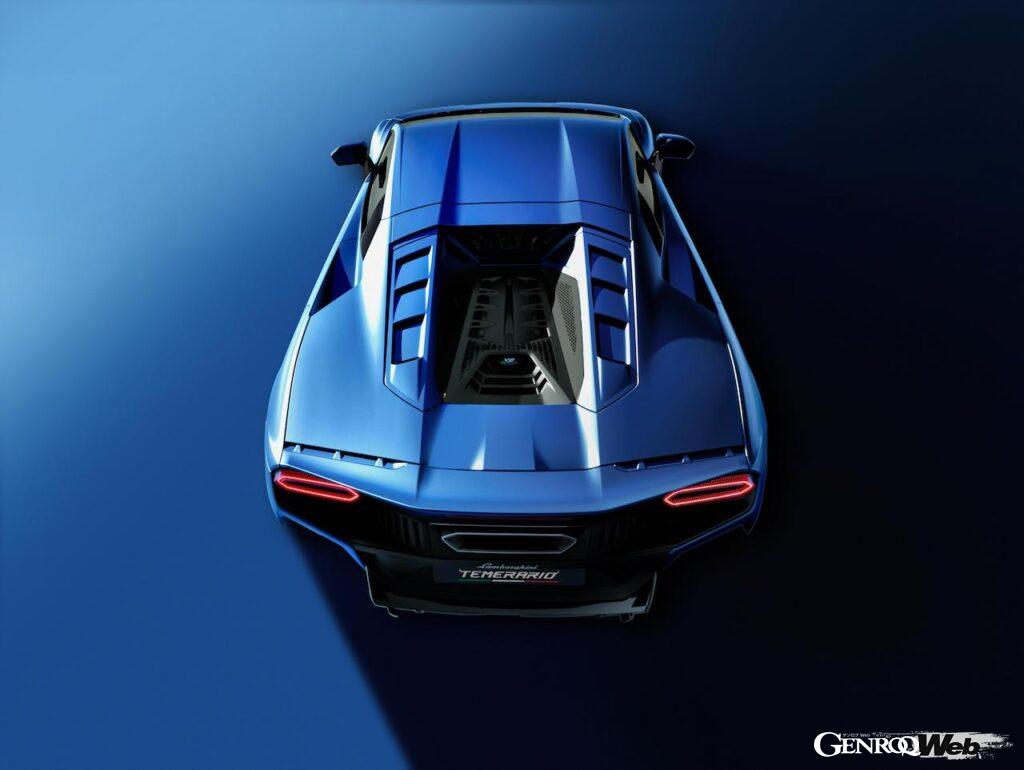 ハイブリッドパワートレインを搭載する「ランボルギーニ テメラリオ」のエクステリア。