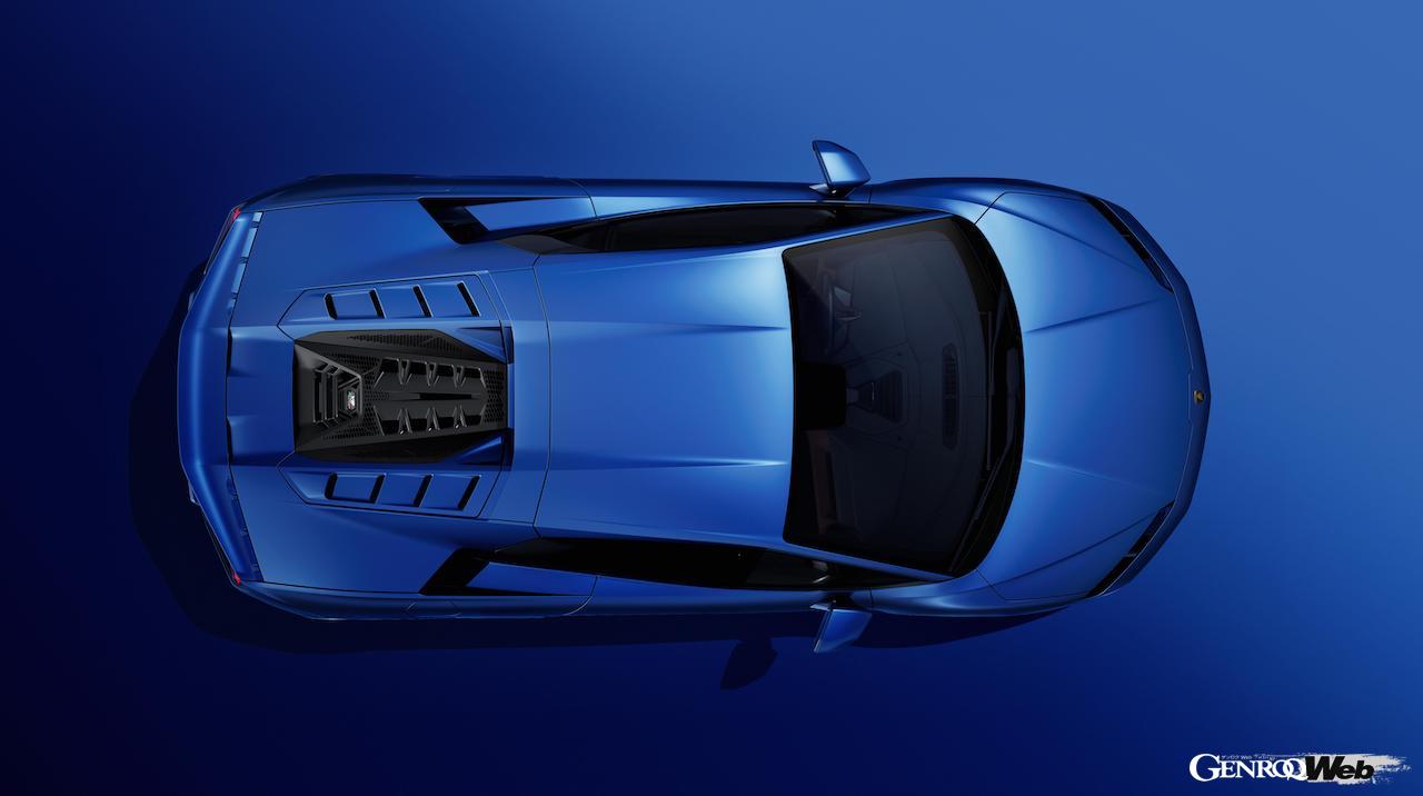 ハイブリッドパワートレインを搭載する「ランボルギーニ テメラリオ」のエクステリア。