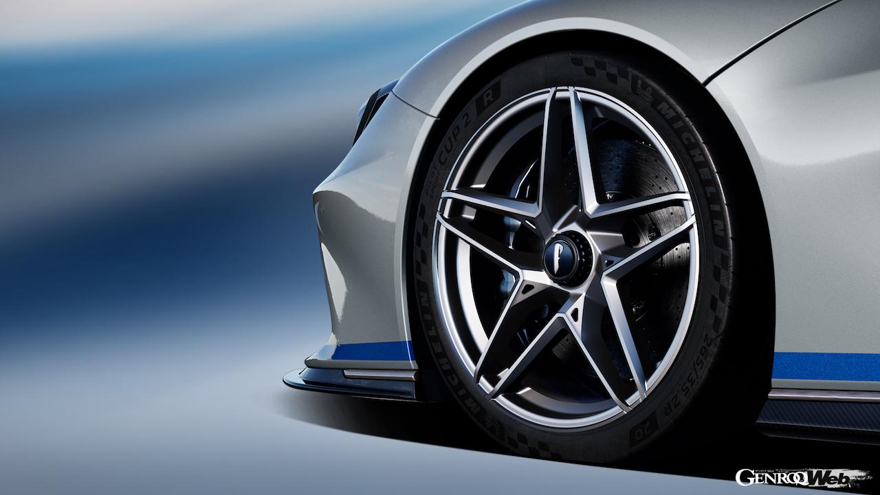 「ピニンファリーナ バッティスタ タルガメリカ」のエクステリア。