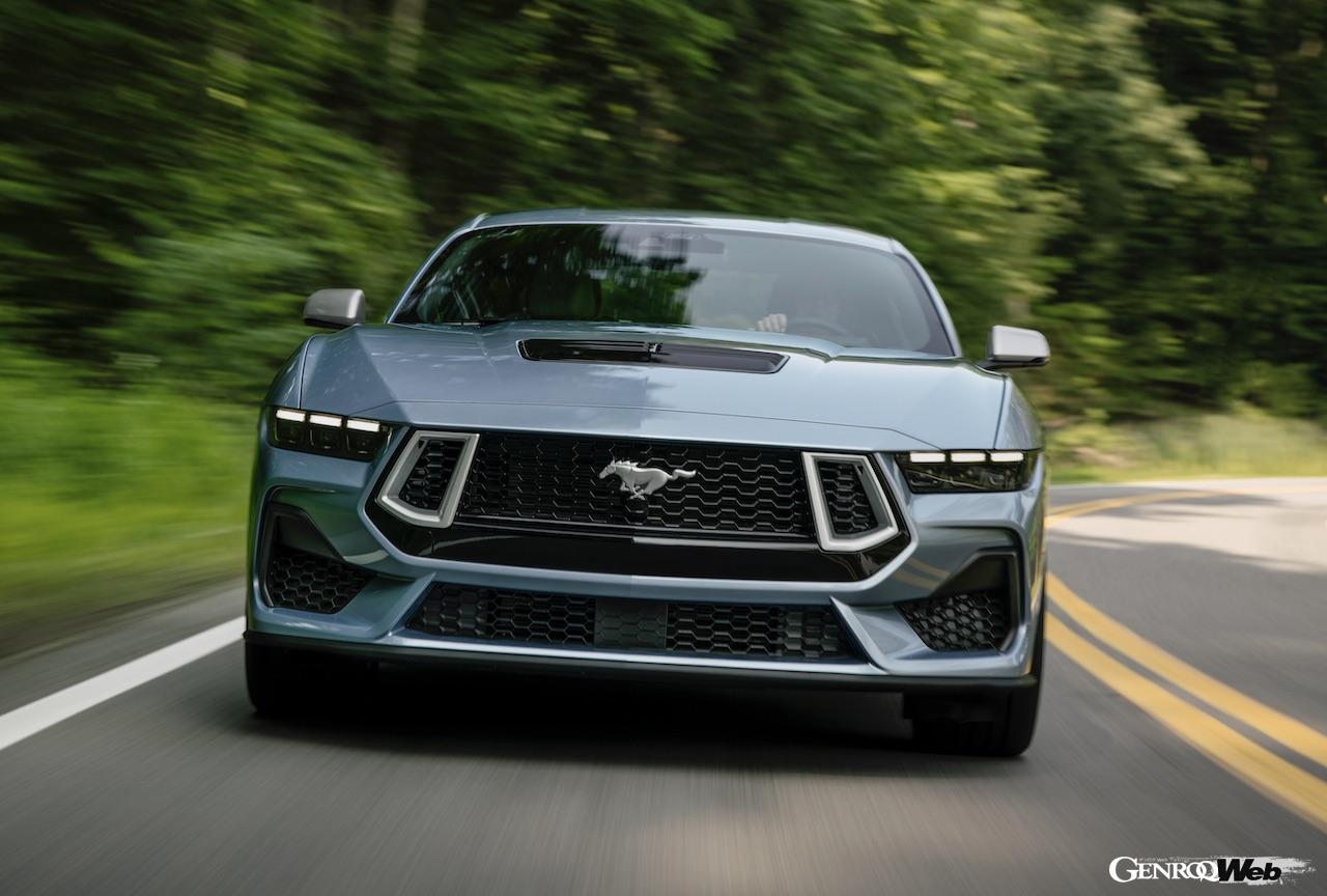 「フォード マスタング 60th アニバーサリー パッケージ」の専用エクステリア。