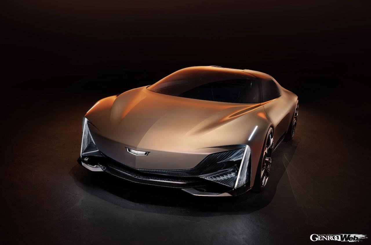 フル電動コンセプト「キャデラック オピュレント ヴェロシティ」のエクステリア。