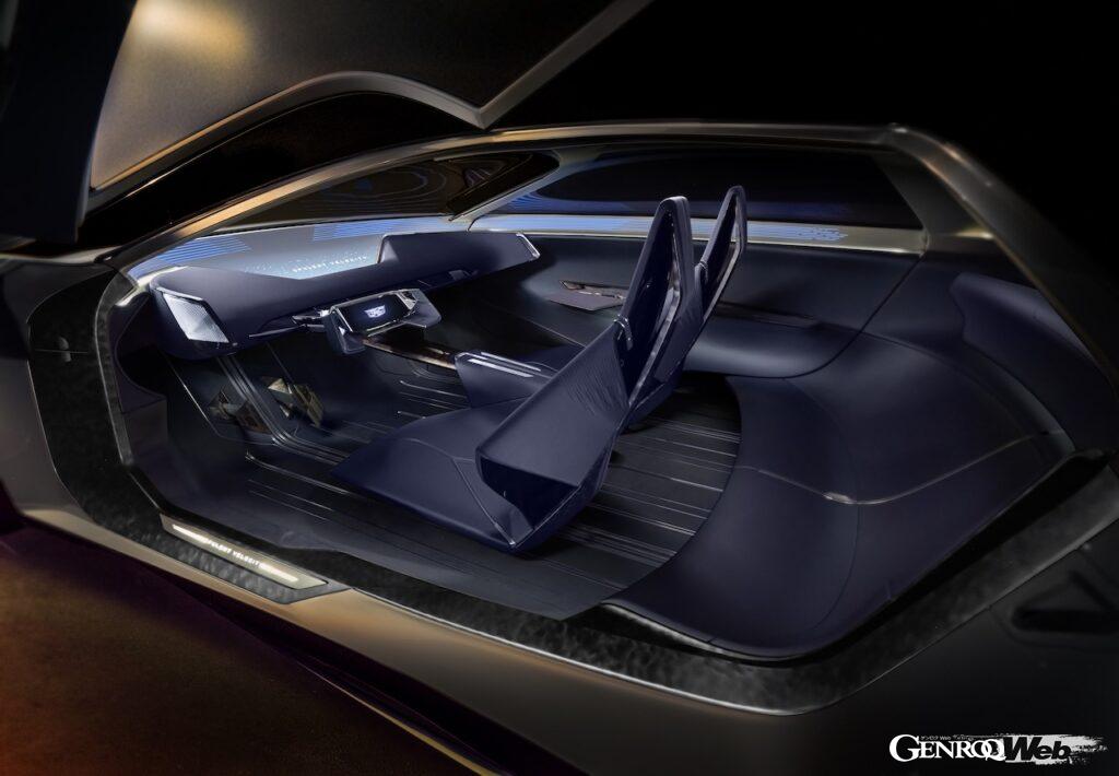 フル電動コンセプト「キャデラック オピュレント ヴェロシティ」のインテリア。