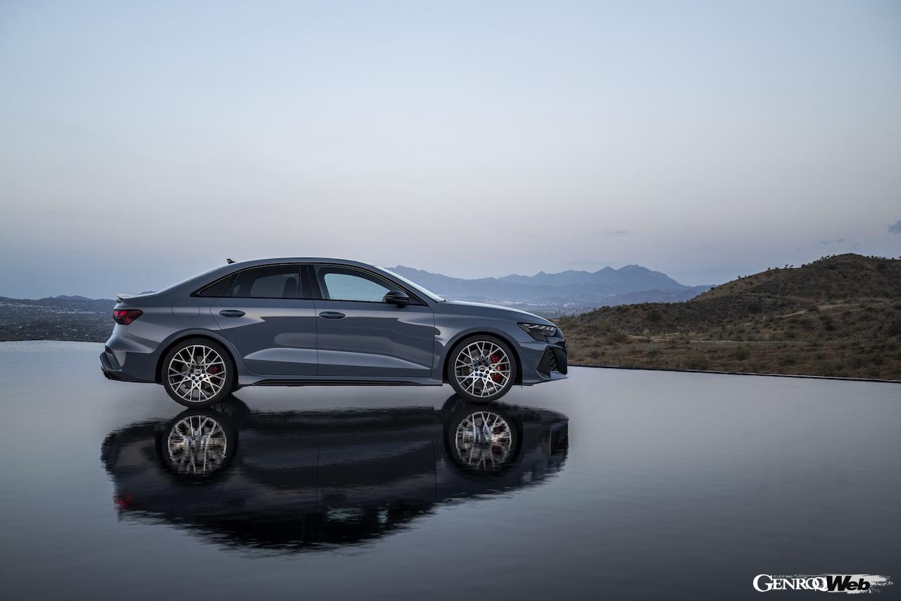 「アウディ RS 3 セダン」改良新型のエクステリア。