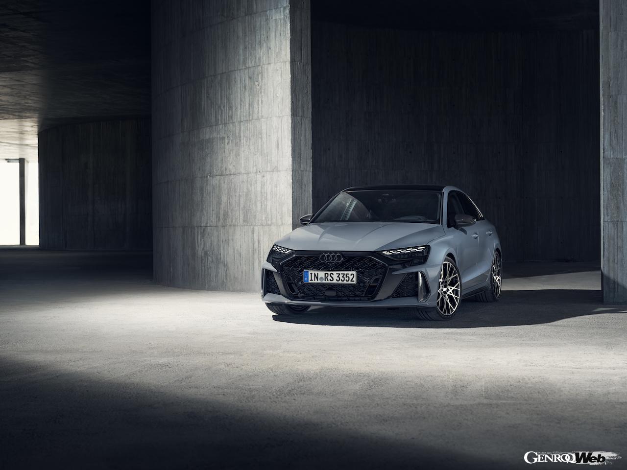 「アウディ RS 3 セダン」改良新型のエクステリア。