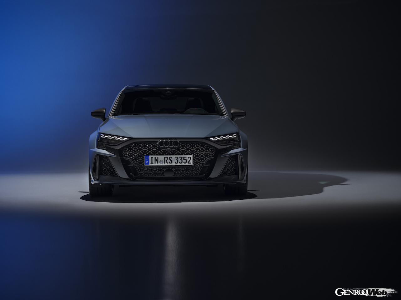 「アウディ RS 3 セダン」改良新型のエクステリア。