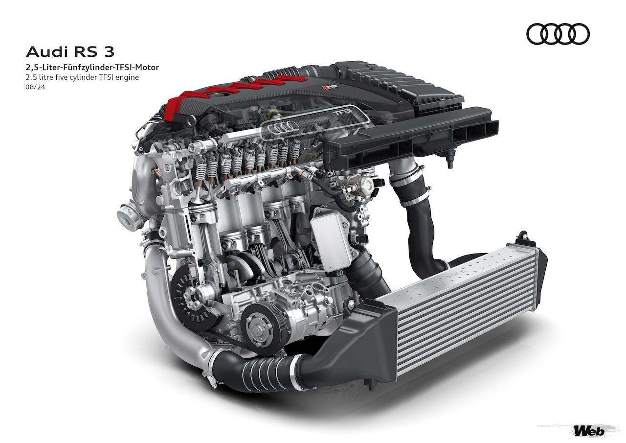 アウディ独自の2.5リッター直列5気筒TFSI直噴ターボエンジンは、最高出力400PS、最大トルク500Nmを発揮する。