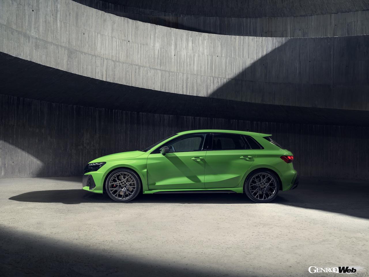 「アウディ RS 3 スポーツバック」改良新型のエクステリア。