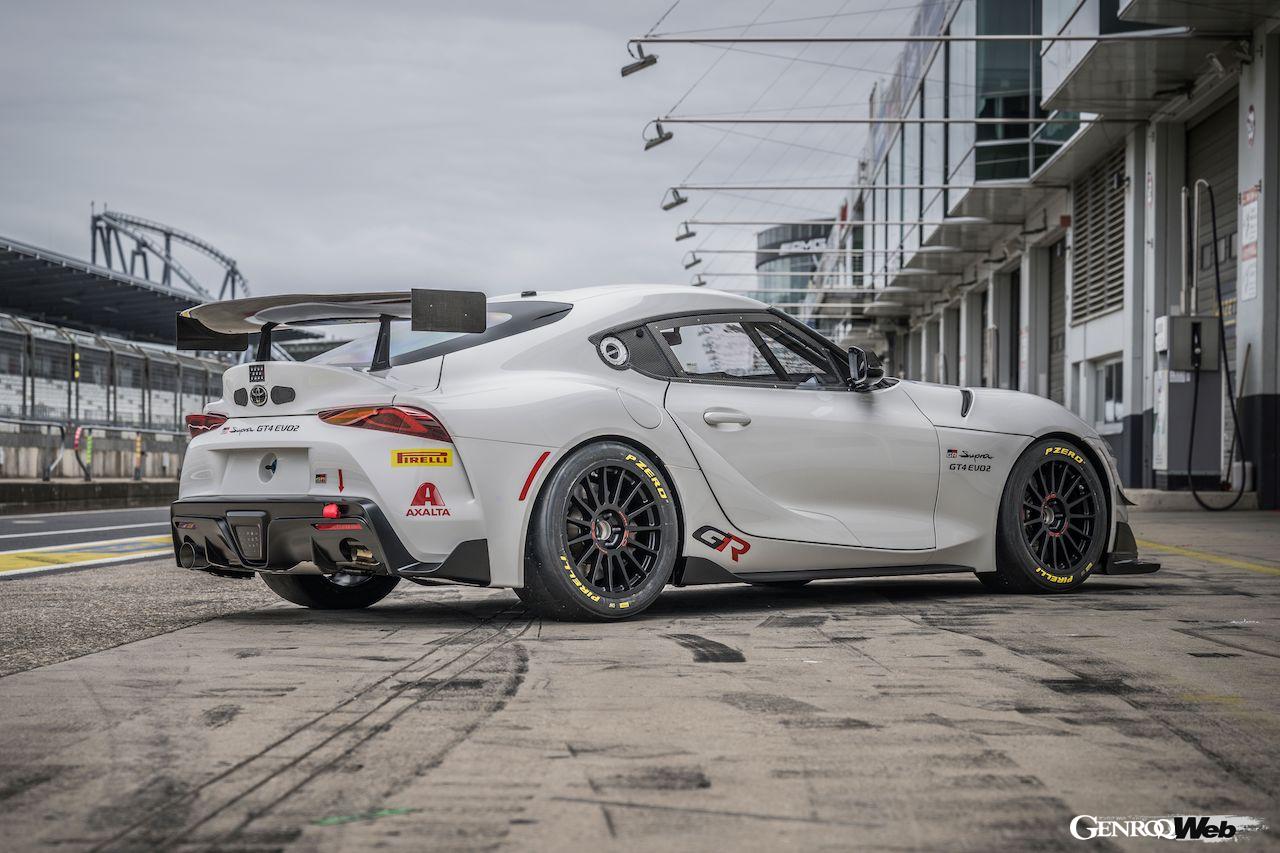 カスタマー向けレーシングカー「GR スープラ GT4 EVO2」のエクステリア。