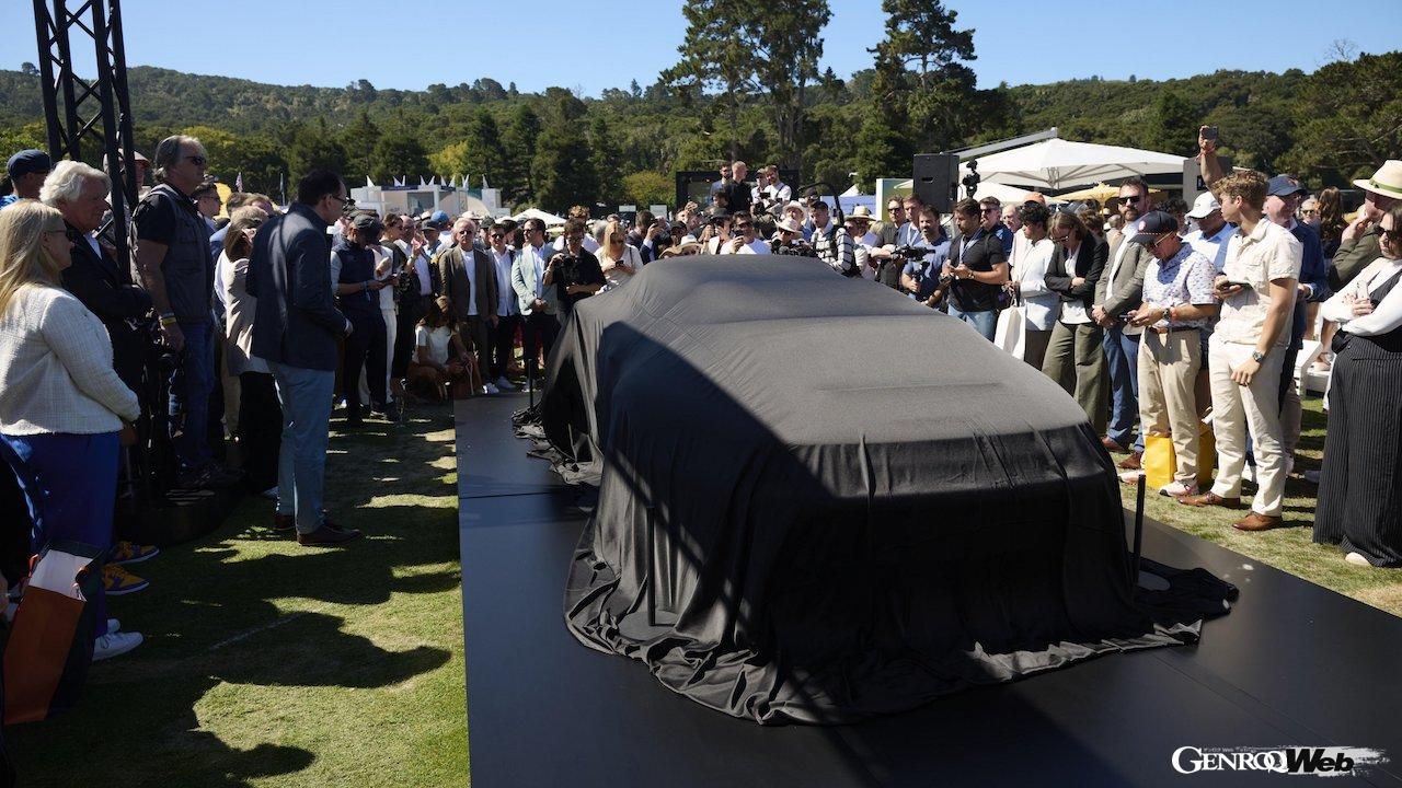 モントレー・カーウィークで公開された、ルカ・トラッツィがオーダーした「ポルシェ 993 スピードスター」。