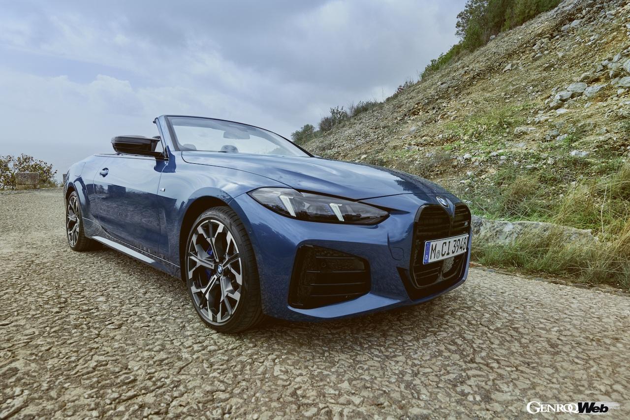 バイエルンアルプスのドライブツアーに参加した「M440i xDrive コンバーチブル」のエクステリア。