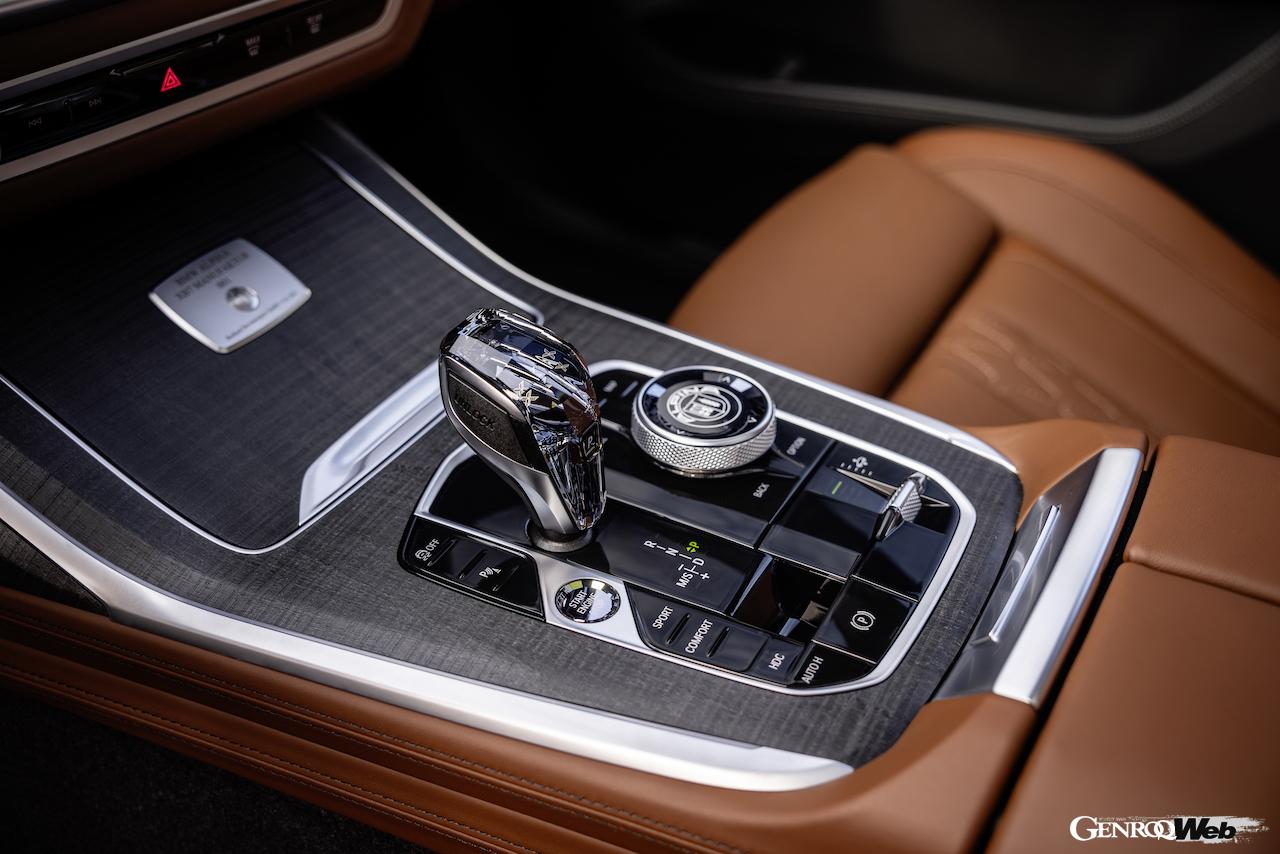 2025年モデル「BMW アルピナ XB7 マニュファクチャー」のインテリア。