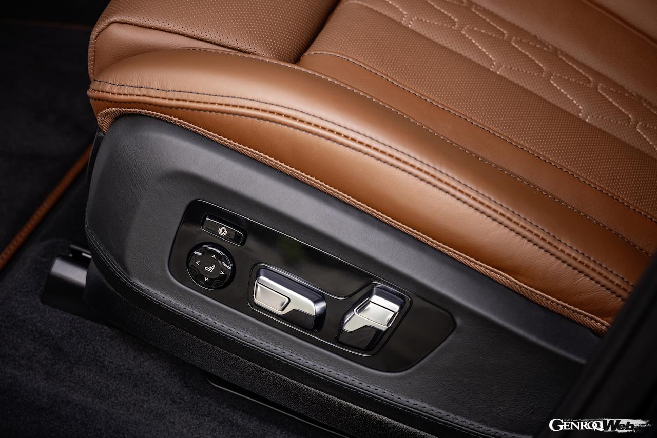 2025年モデル「BMW アルピナ XB7 マニュファクチャー」のインテリア。