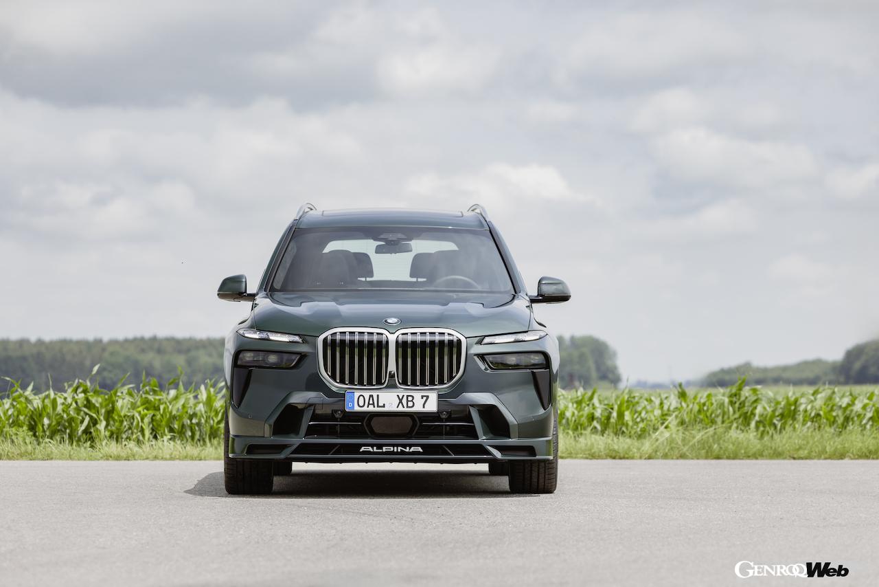 2025年モデル「BMW アルピナ XB7 マニュファクチャー」のエクステリア。