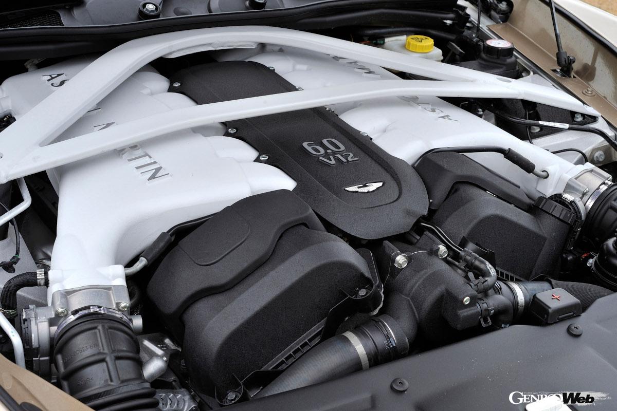 大幅に刷新されたAM29型5.9リッターV12。