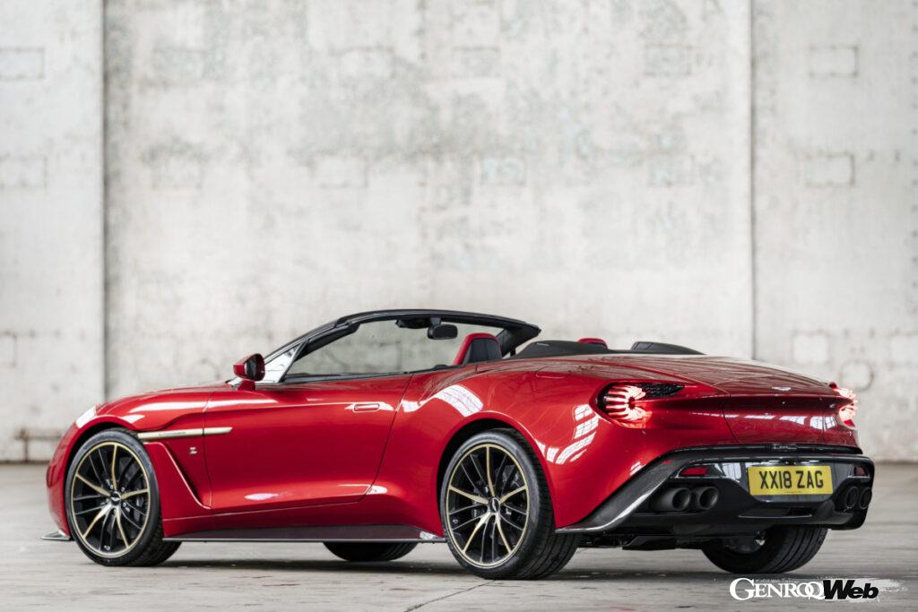 クーペ登場から程なくして追加されたオープントップの「ヴァンキッシュ ザガート ヴォランテ」