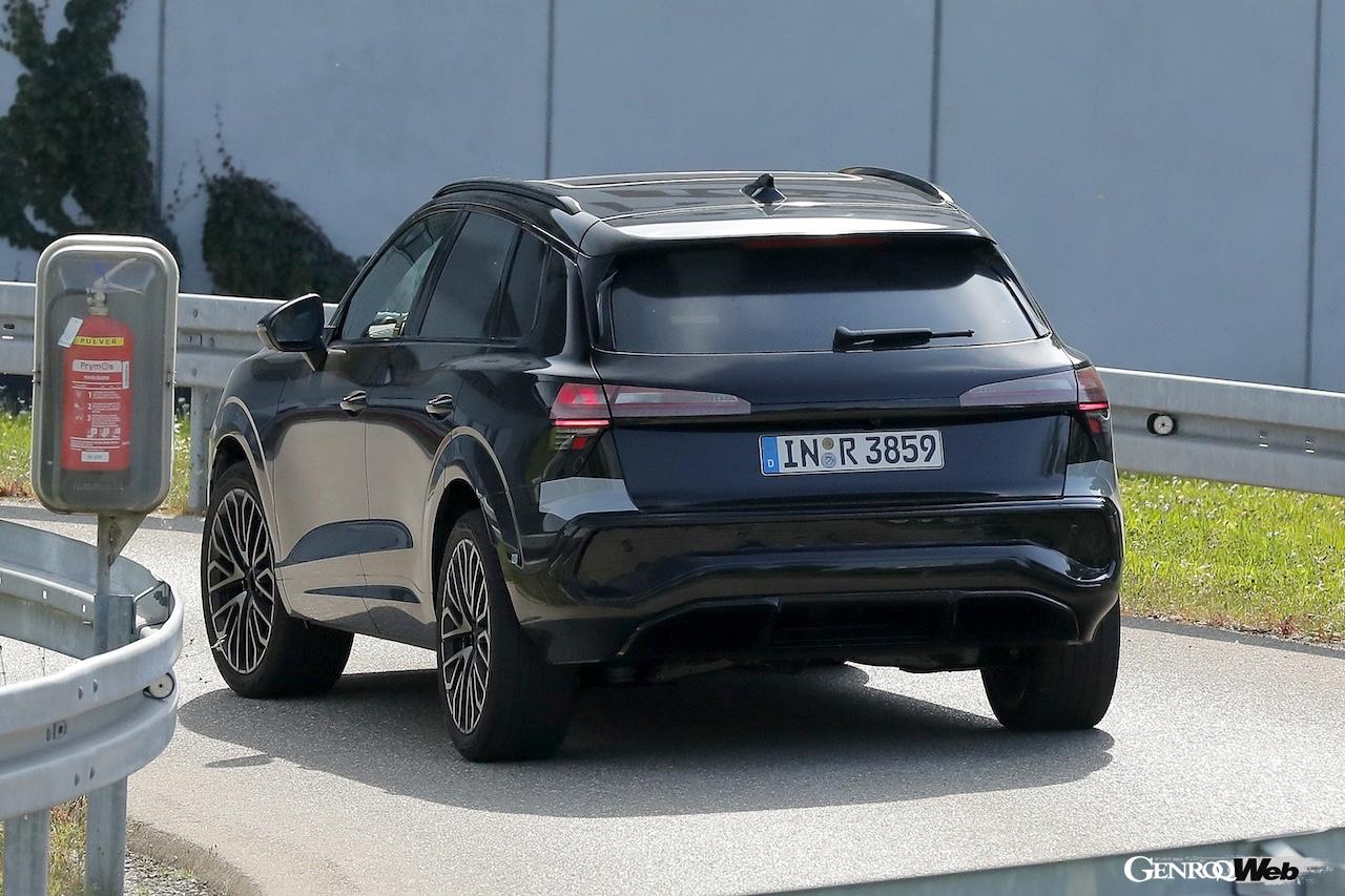 マイルドハイブリッド、PHEVに加え2.5Lツインターボの「RS」も設定されるだろう。