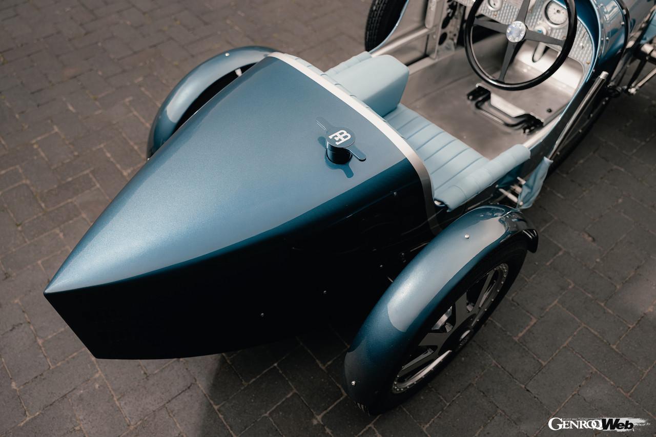 「ベイビーII トゥールビヨン・エディション」のエクステリア。