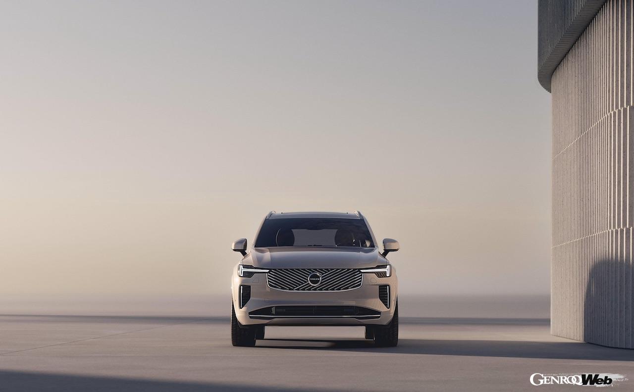 内外装をアップデートした「ボルボ XC90」改良新型のエクステリア。