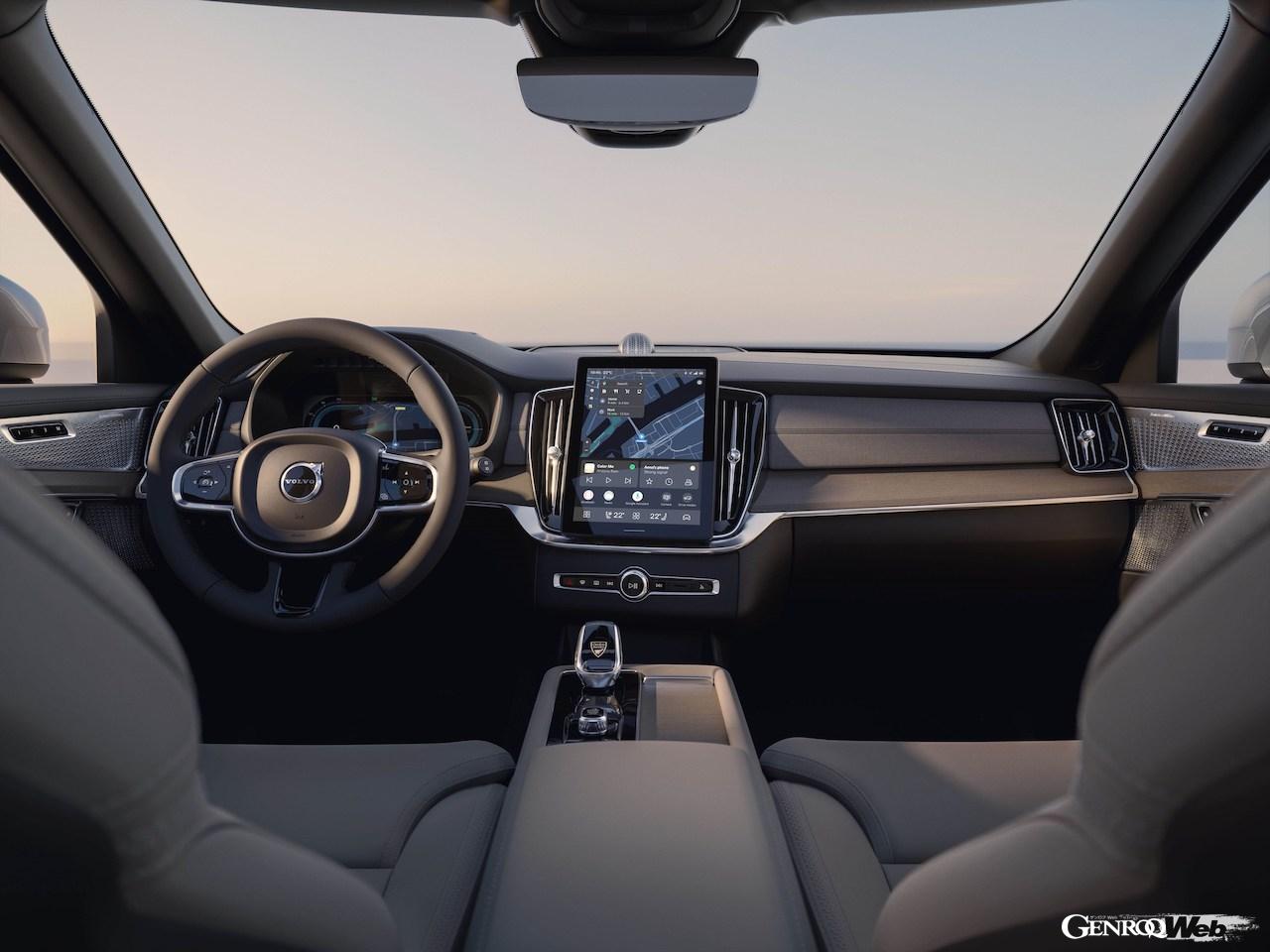 内外装をアップデートした「ボルボ XC90」改良新型のインテリア。