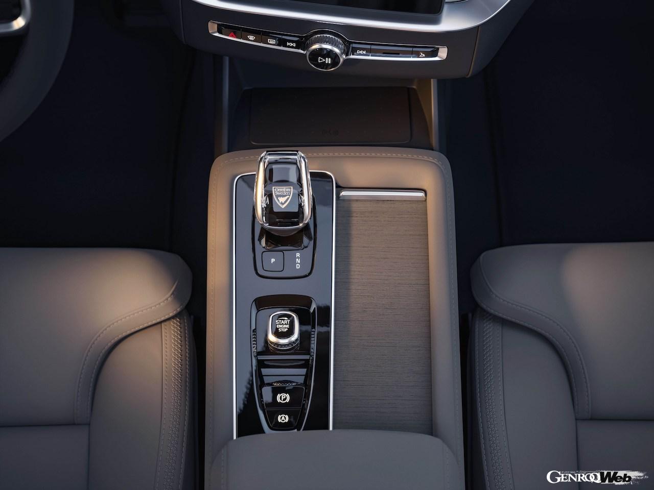 内外装をアップデートした「ボルボ XC90」改良新型のインテリア。