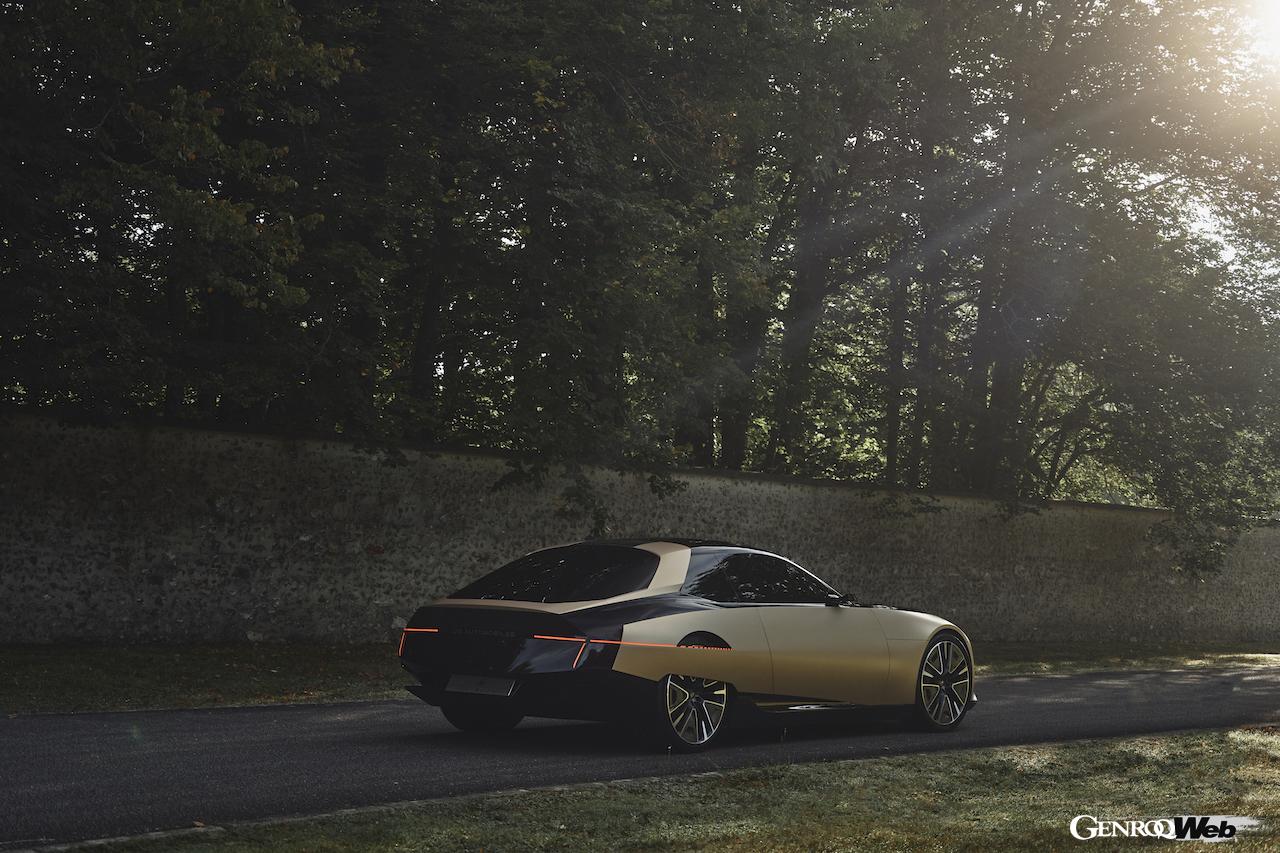 SMをオマージュしたデザインコンセプト、「DS SM トリビュート」のエクステリア。